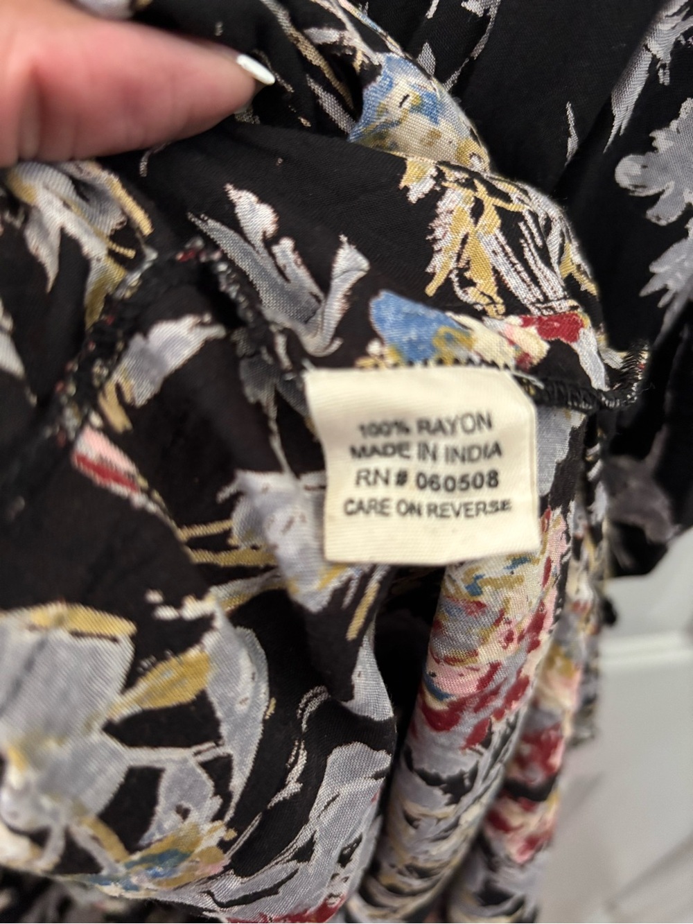 Women’s Black Floral Kimono - Picture 5 of 6